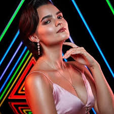 brianna hildebrand