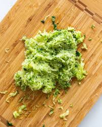 Whether you're picking up a rotisserie chicken, looking for a few ways to use that leftover chicken, or planning to make a bunch of shredded chicken to use in future meals, here are 44 ideas for how to use it. Zucchini Oats Zoats Justine Snacks