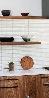 10 Cuisines Avec Des Etageres Ouvertes Frenchy Fancy En 2020 Interieur De Cuisine Etagere Ouverte Cuisine Dosseret Cuisine