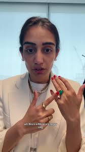 jewlery tour and finally disucssing a most inquired about pearl necklace