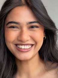 Thuzar (@thuzar_wintlwin) • Instagram photos and videos