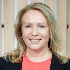 Sue Kent's Instagram, Twitter & Facebook