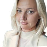 Lisa Sidor's Instagram, Twitter & Facebook