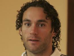 Gabriel milito was born in the middle of millennials generation. Gabriel Milito Unassigned Players Player Profile Sky Sports Football