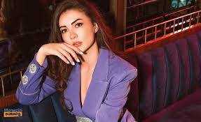 2000'ler yansın geceler burcu güneş. Burcu Ozberk De Estetik Harikasiymis Estetiksiz Hali Herkesi Sasirtti