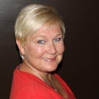 Nicole Nokes's Instagram, Twitter & Facebook