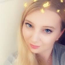 Amy Diana's Instagram, Twitter & Facebook