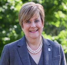 Glenda Bloomfield's Instagram, Twitter & Facebook