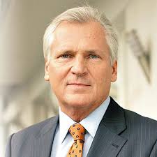 Čia pateikiami visi straipsniai ir naujienos apie aleksander kwasniewski publikuoti delfi.lt portale. Aleksander Kwasniewski Europejska Akademia Dyplomacji