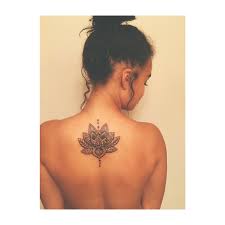 Obsessed With My New Lotus Tattoo Tattoo Feminine Lotusflower Creative Tattoos Feminine Back Tattoos Tattoos