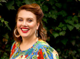 Последние твиты от clare bowditch (@clarebowditch). Home Sweet Home What Keeps Musician Clare Bowditch Entertained
