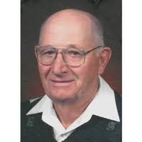 Dennis Banach's Instagram, Twitter & Facebook