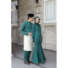 Lihat ide lainnya tentang baju pengantin, pengantin, gaun. Kurung Baju Nikah Dan Tunang Emerald Green Shopee Malaysia