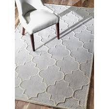 Here's a great gallery of 50 living rooms with carpet flooring that actually look fabulous. Nuloom Contemporary Trellis Wool Silver Rug