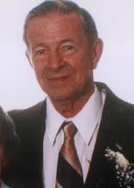 Obituary information for Leslie E. Bigelow