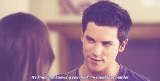 Pretty Little Liars: BetrAyer