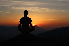 Enjoy 200+ guided meditations on subjects like stress, anxiety, sleep and much more. What S The Difference Between Mindfulness Meditation And Christian Meditation Hallow