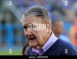 Los Angeles Dodgers owner Peter O?Malley speaks during a news conference