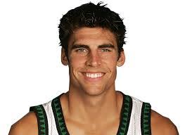 Wally Chen's Instagram, Twitter & Facebook