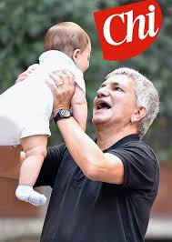 Nichi vendola condannato a tre anni e mezzo per il caso ilva: Nichi Vendola Papa A Tempo Pieno Siamo Felici La Politica Puo Aspettare