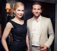 妮歌·潔曼 妮可·瑪麗·基嫚 ， ac （英語： nicole mary kidman ，1967年6月20日 － ）是一名 澳大利亞 裔美國女 演員 和 監製 。 2002年，以《 時時刻刻 》獲得 第75屆 奥斯卡最佳女主角奖 。 Nicole Kidman
