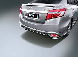 Sementara bagian interior, head unit vios terbaru dilengkapi dengan layar sentuh berukuran 7 inci yang memiliki fitur weblink connectivity, usb, aux, bluetooth, serta ac dengan. Tempahan Toyota Vios 2018 Kini Dibuka Harga Bermula Rm74 980