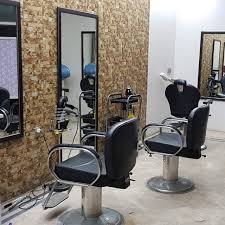 Mit made in germany verbindet man im ausland nicht nur zuverlässige technik, sondern unkomplizierte und effiziente skincare. Ayesha Jee Beauty Salon Photography Beauty Salon In Lahore