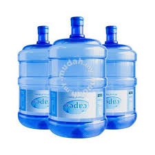 A.banyak uang yang dibayarkan asti jika ia membeli satu botol air mineral ukuran sedang b.uang kembalian bambang jika ia membeli 1 botol air. 19 Liter Air Botol Ro Mineral Alkali Air Suling Others For Sale In Ampang Selangor Mudah My