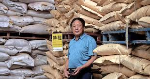.sun dawu, a prominent chinese private entrepreneur and founder of hebei dawu agricultural and animal husbandry on august 4, chinese government officials seized land the dawu group owned. U4opbd30wb8wzm