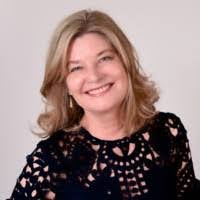 Jennifer Albaugh's Instagram, Twitter & Facebook