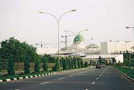 In 1991 the aso rock presidential villa was completed and president babangida became the first head of state to occupy it, moving in on december upon completion of the aso rock presidential villa the aguda house became the vice presidential complex, and has remained so till date — apart. Aso Rock Feud Shots Fired To Stop Buhari S Aide Gateway Car Villa Source