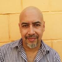 60+ "Roberto Urías" profiles