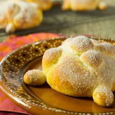 Pan De Muerto Facil Receta Pan De Muerto Recetas De Comida Mexicana Recetas De Comida