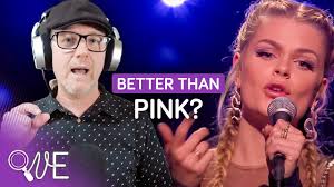 Vocal Coach REACTION & ANALYSIS 🎧 Davina Michelle 🎙️ What About Us (LIVE)  🎶