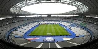 After the final where two as yet unknown rugby teams will compete for the bouclier de brennus, mika has been invited by the national rugby league to perform in front of the 80,000 spectators and rugby fans in the stade de france for a spectacular closing show! 0uqfoguhns80km
