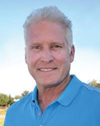 Gidget Foster's Instagram, Twitter & Facebook