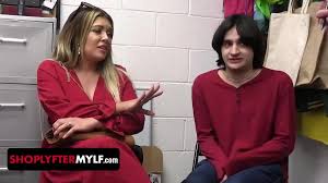 Free Loss Prevention Officers Team Fuck Stepmom Vivianne DeSilva During The  Time That Her Stepson Is Watching In Horror Porn Video HD