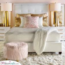 Red, white and dark pillows are a must. Small Luxury Bedroom Ideas Design Corral