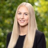 Holly Ruby — Reviews & Property Sales