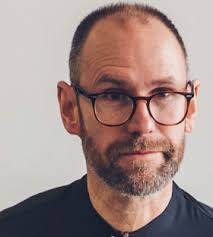 Tech writer simon smythe's hotta tt700