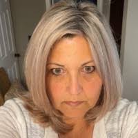 Anna Kuhne's Instagram, Twitter & Facebook