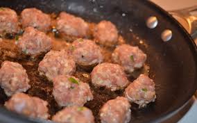 Bakso tentunya anda sudah mengenal semuanya, bisa setiap hari kita makan bakso yang lezat dan enak. Bakso Ayam Goreng Bekal Makan Untuk Besok Pagi Okezone Lifestyle