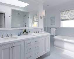Love This Bathroom Traditional Bathroom White Vanity Bathroom Vanity Backsplash