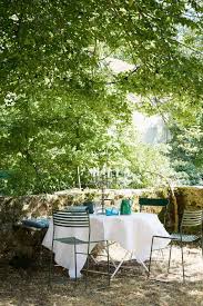 At ruby gordon home we have dining room furniture to fit any home, whether it's a simple dining room or an elaborate formal dining room. Outdoor Dining Area Ideas And Design House Garden