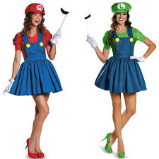 in the squad car, a wanted poster of luigi and mario flashes on a tv screen naming them alien plumbers. Damen Kostume Verkleidungen 2pcs Couple Womens Super Mario Luigi And Mens Mario Plumber Fancy Dress Costumes Kleidung Accessoires