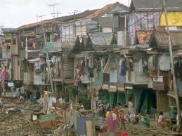 Ekonomi malaysia berkembang 7.1 peratus dalam tahun 2004 merupakan pertumbuhan berterusan semenjak tahun 2000. Golongan Miskin Di Indonesia Atau Poor Group In Indonesia Dr Arif Zulkifli Nasution