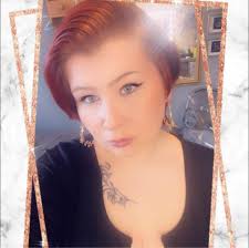 Anyone use Betapac curry powder? I mean its amazing..but I have yellow  stains all over my kitchen and can't get them out :(