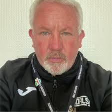 Tony Monks's Instagram, Twitter & Facebook