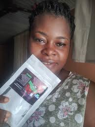 Generous lady at Nulkaba Return and Earn