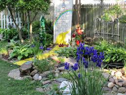 Wizard Of Oz Theme Garden Miniature Fairy Gardens Dream Garden British Garden